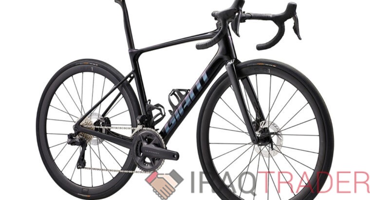 2024 Giant Defy Advanced Pro 0 Road Bike (GUN2BIKESHOP)